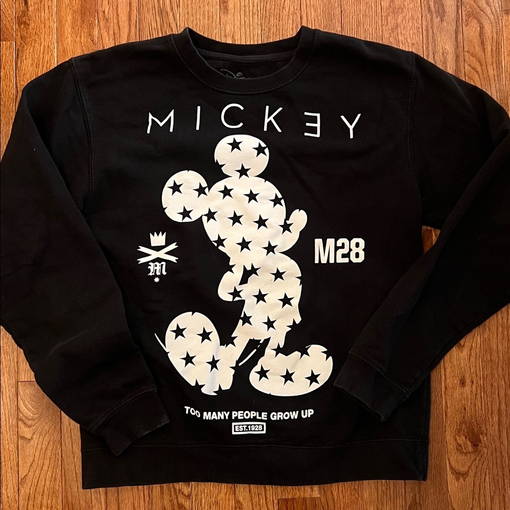 Disney Neff Mickey Mouse “Too Many People Grow Up” Black Crewneck Size Small
